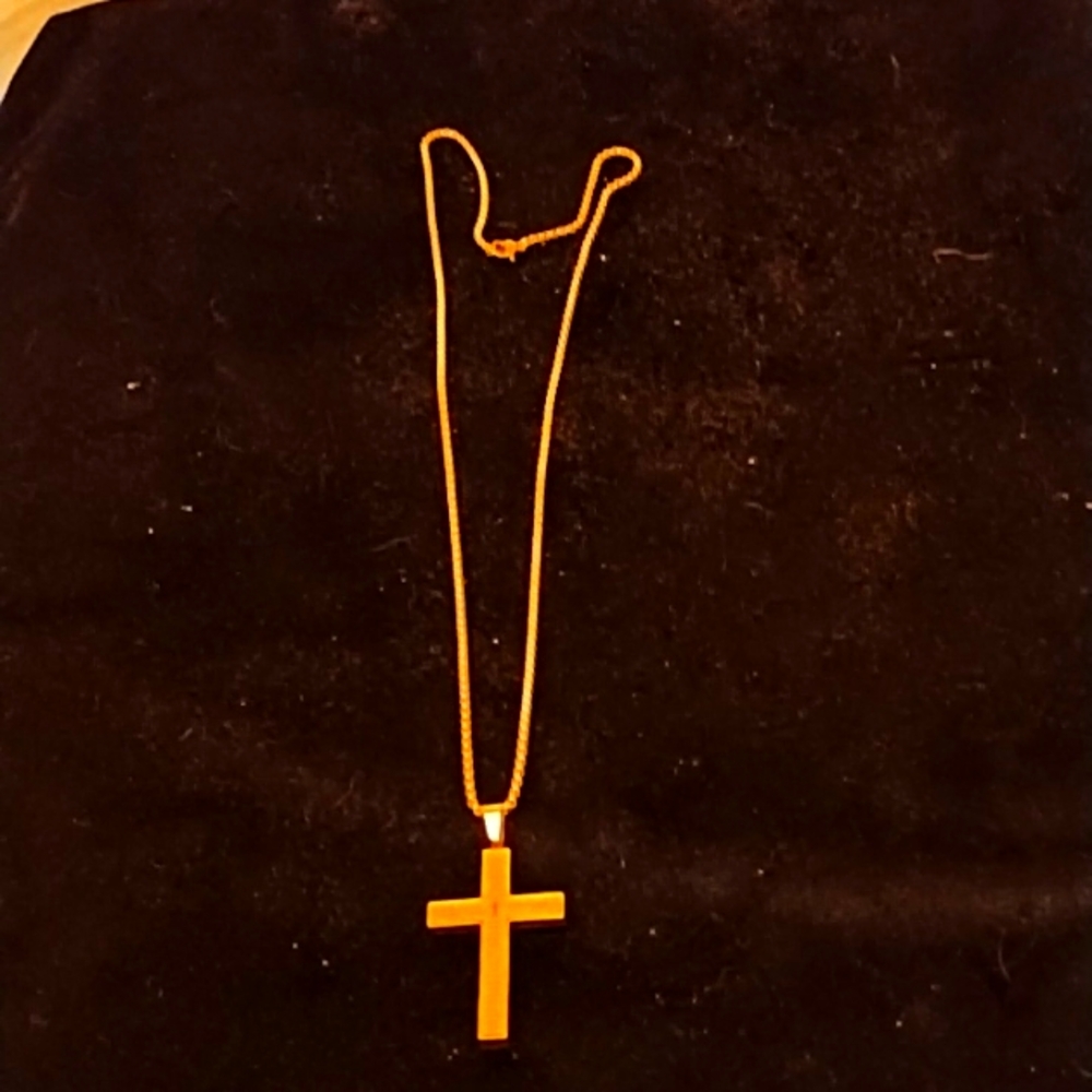 Men's (Woman's) Chain w/Cross."Holiday Special"